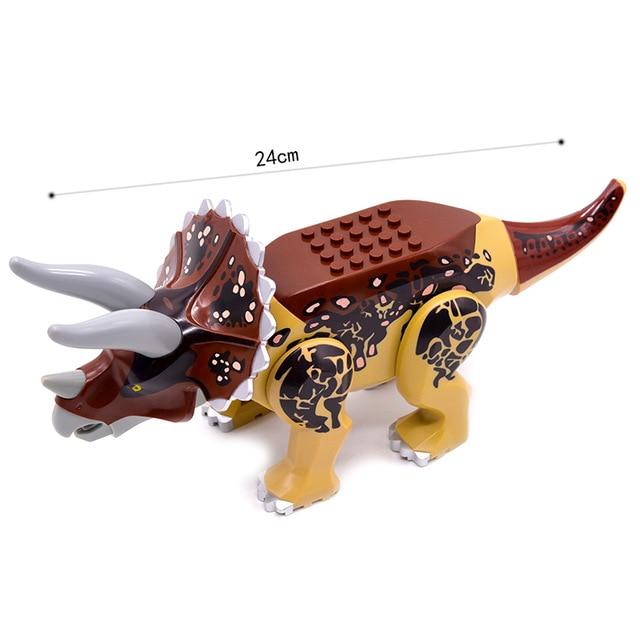 Figurină de dinozaur Jurassic World Triceratops pentru Lego - 24 cm
