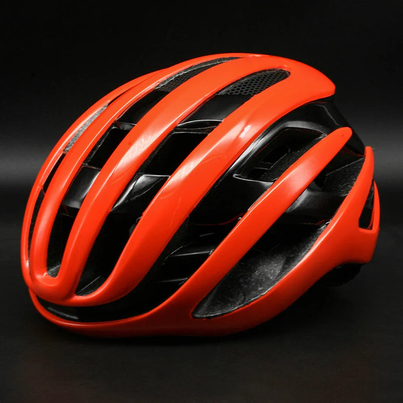 Design casca de bicicleta - mai multe variante