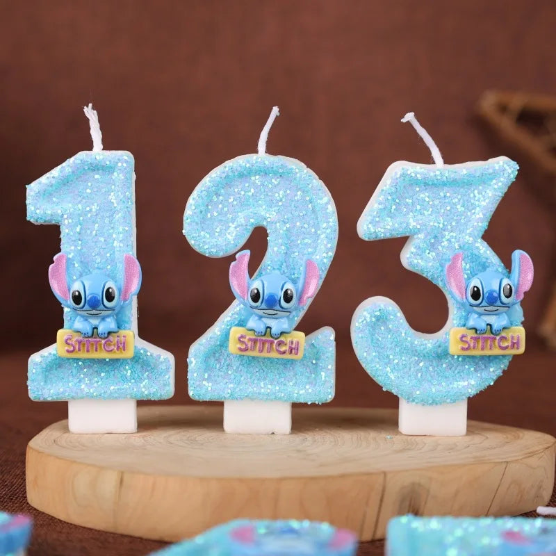 Lumânări de tort cu numărul Stitch - mai multe variante