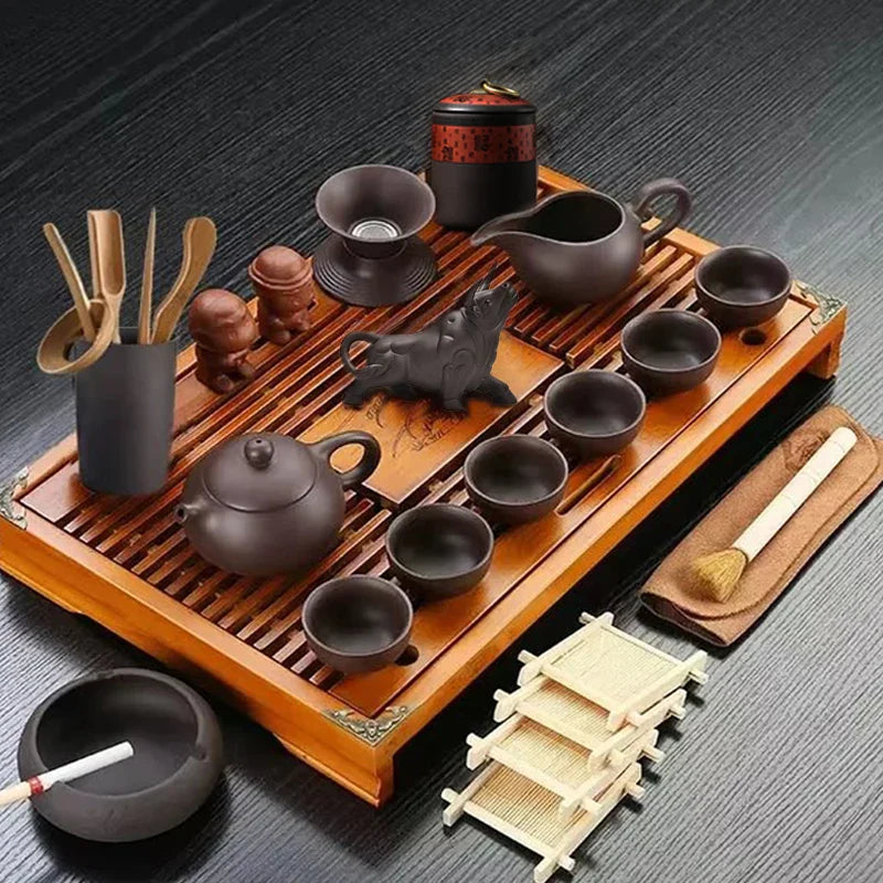 Set de ceai din ceramică Yixing cu tavă din lemn - mai multe variante