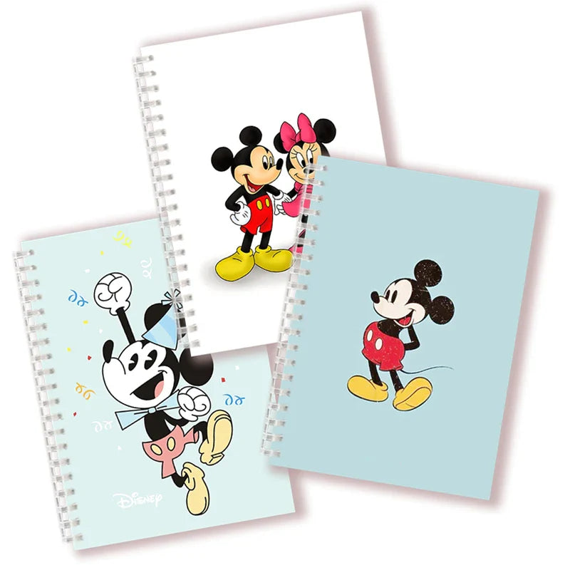 Caiet școlar A5 Mickey Mouse - mai multe variante