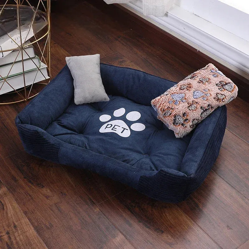 Pat pentru câini Doggy™ Design - mai multe variante