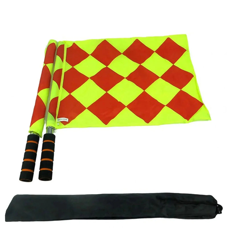 Steag pentru arbitrii de fotbal - mai multe variante
