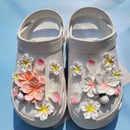 Decorațiuni pentru pantofi Crocs în formă de flori - mai multe variante