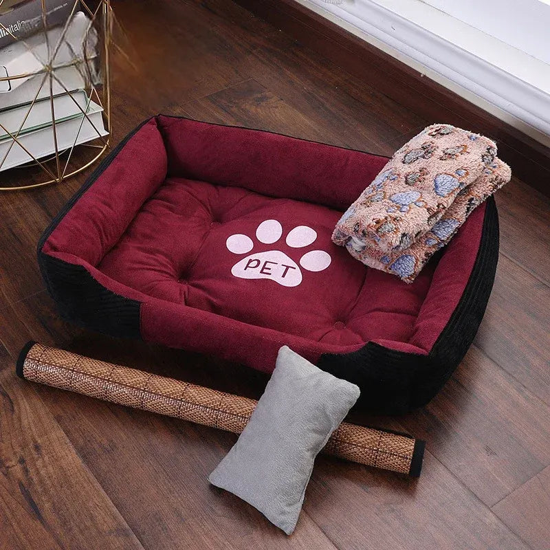 Pat pentru câini Doggy™ Design - mai multe variante