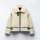 47591713997137|47591714029905|47591714095441|47591714160977