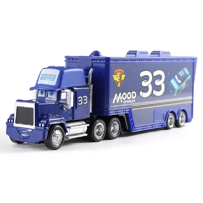 Camioane din basmul Cars 3 - mai multe variante