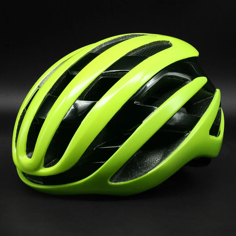 Design casca de bicicleta - mai multe variante
