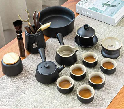 Set de ceai din ceramică neagră - design Zen