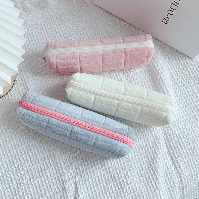 SoftNest™ fetele școală creion caz - mai multe culori