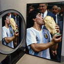 Imaginea de design a unui fotbalist - Diego Maradona