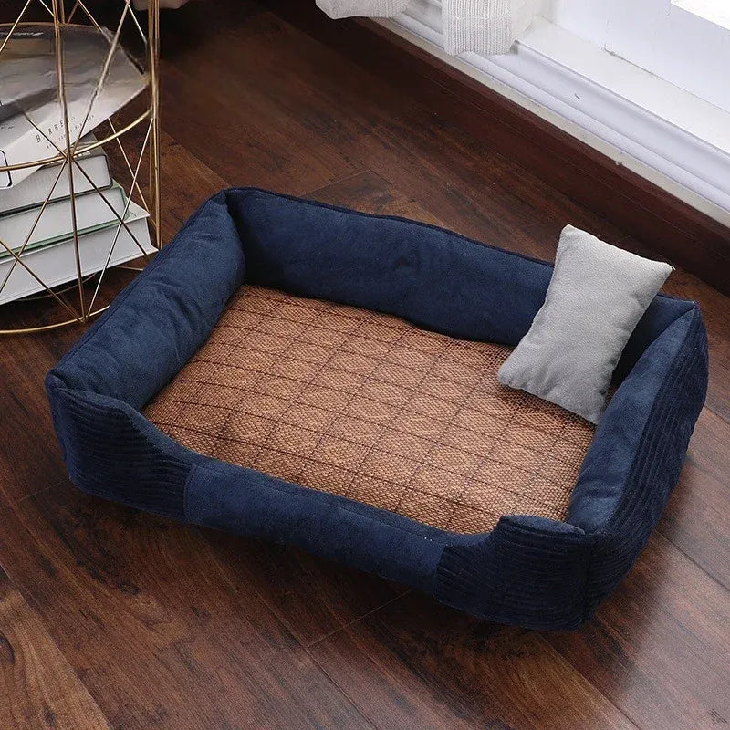Pat pentru câini Doggy™ Design - mai multe variante