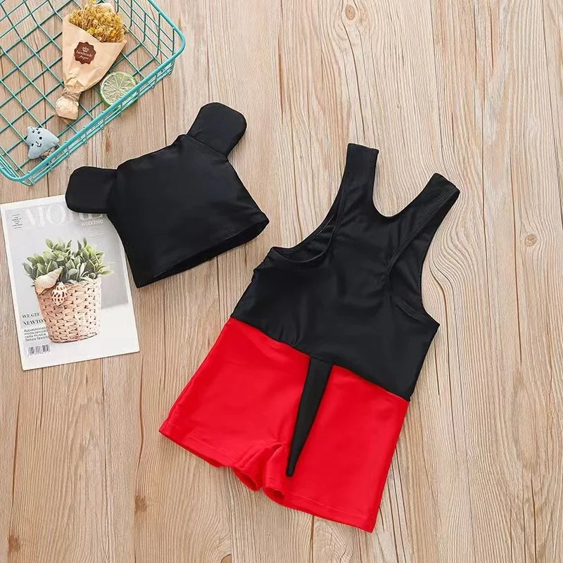 Costum de baie și șapcă pentru băieți Mickey Mouse