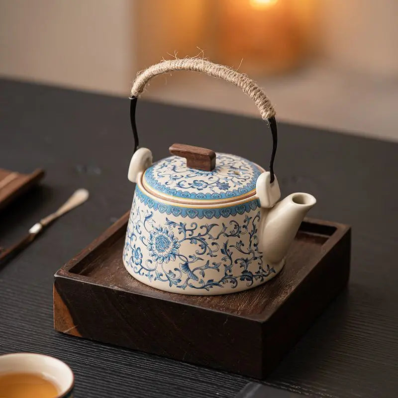 Set de ceai tradițional chinezesc din porțelan