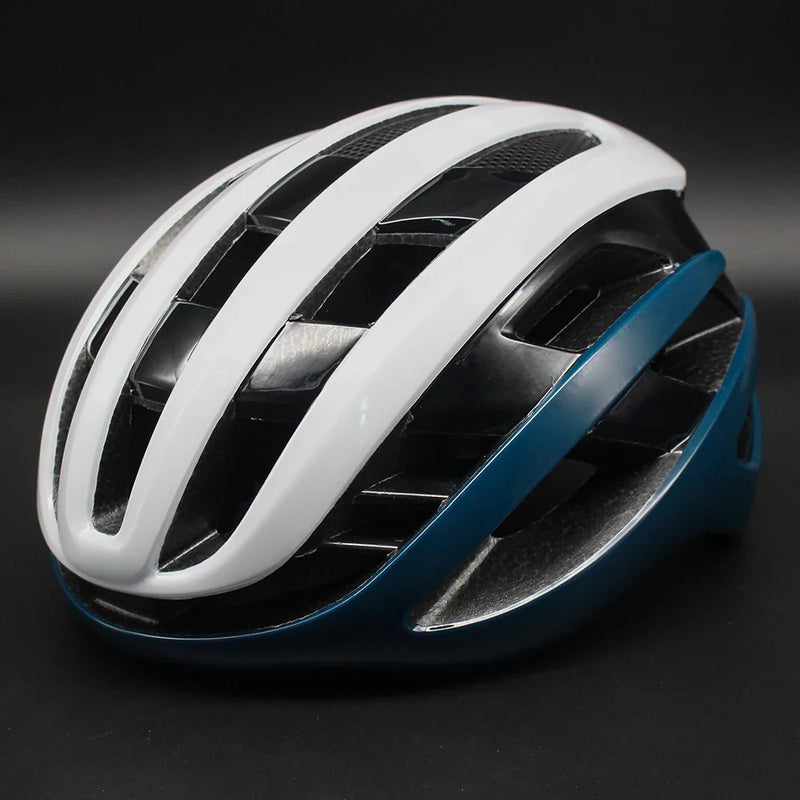 Design casca de bicicleta - mai multe variante