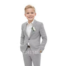 Costum de băiat pentru nuntă - mai multe variante