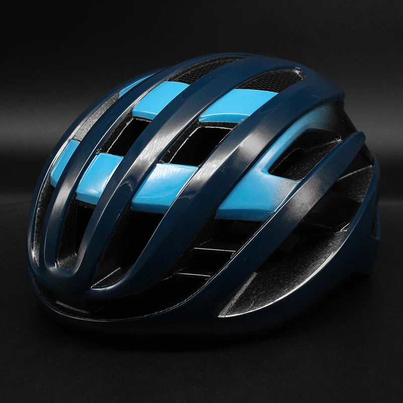 Design casca de bicicleta - mai multe variante