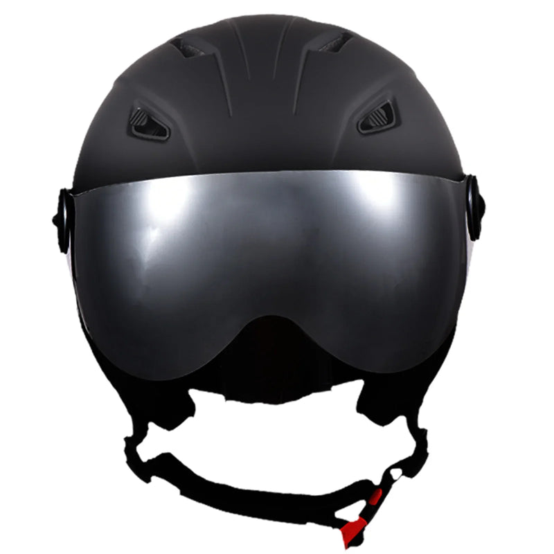 Cască de schi și snowboard cu ochelari de protecție - mai multe variante