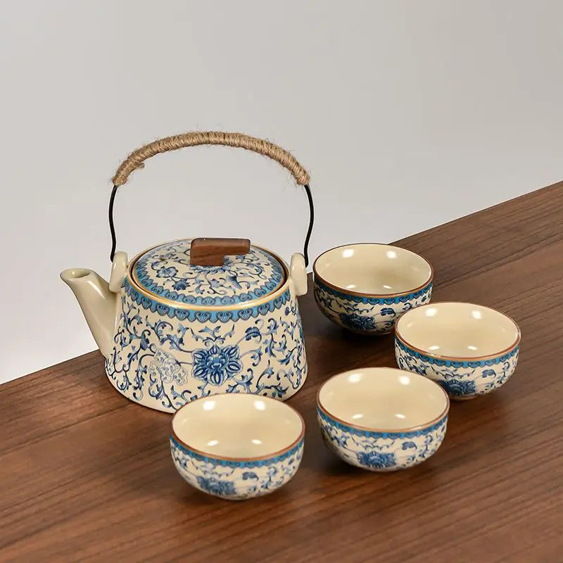 Set de ceai tradițional chinezesc din porțelan