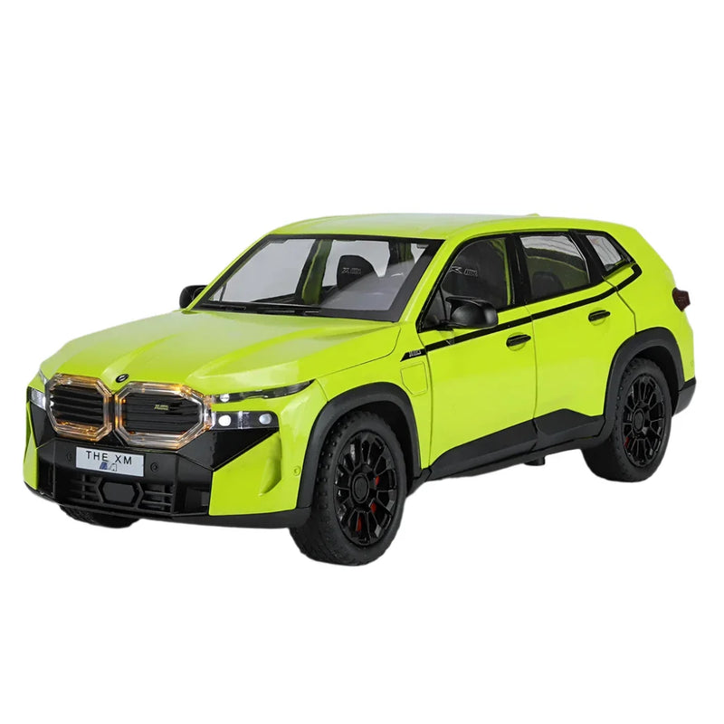 Model mare de BMW XM 1:24 - mai multe variante