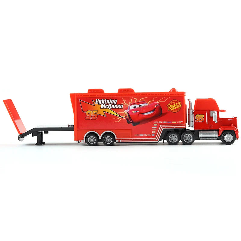Camioane din basmul Cars 3 - mai multe variante