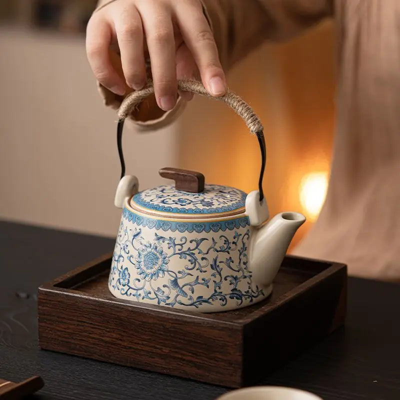 Set de ceai tradițional chinezesc din porțelan