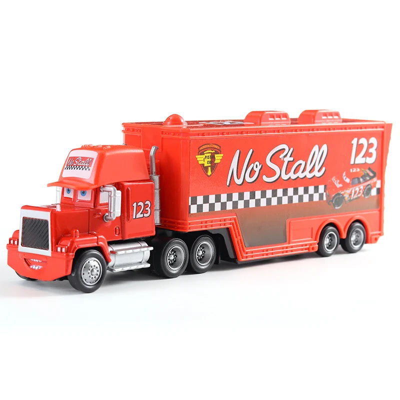 Camioane din basmul Cars 3 - mai multe variante