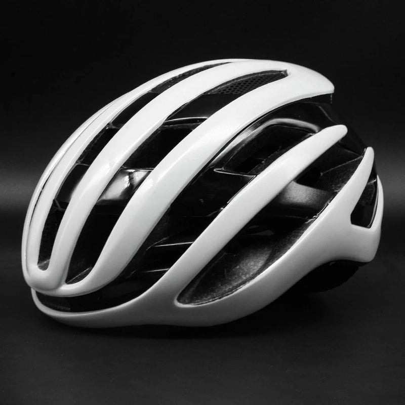 Design casca de bicicleta - mai multe variante