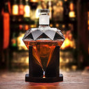 Decanter pentru whisky Diamond 1000 ml - cu suport și capac de etanșare