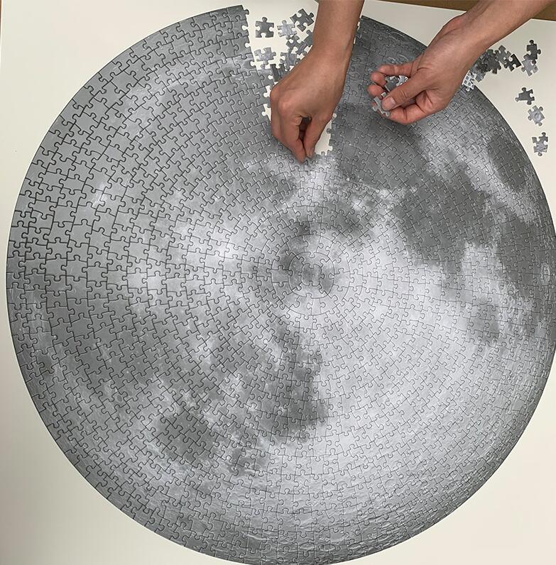 Puzzle lună