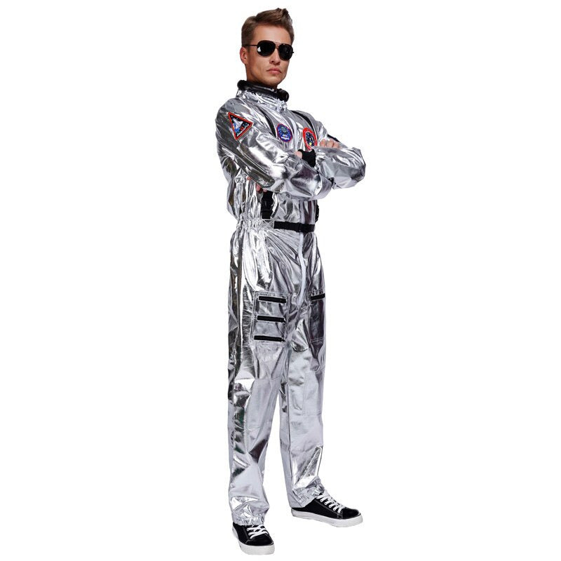 Costum de astronaut pentru bărbați - mai multe variante