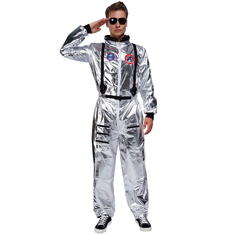 Costum de astronaut pentru bărbați - mai multe variante