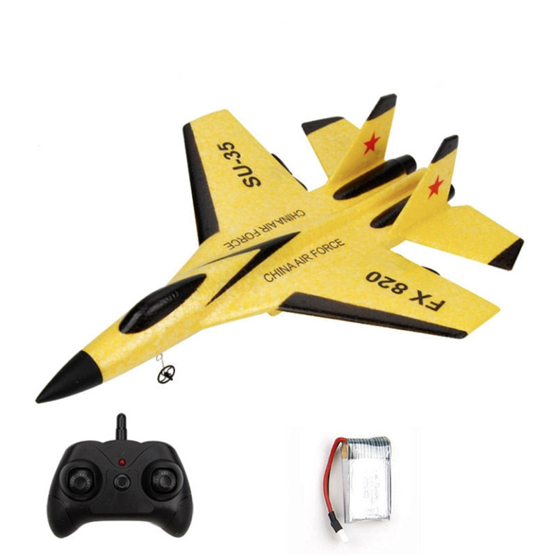 Model de avion de vânătoare cu telecomandă - mai multe variante
