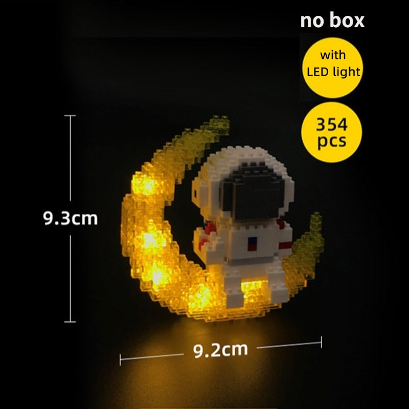 Set de construcție astronaut spațial - mai multe variante