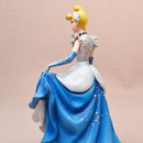 Figurină Cenușăreasa